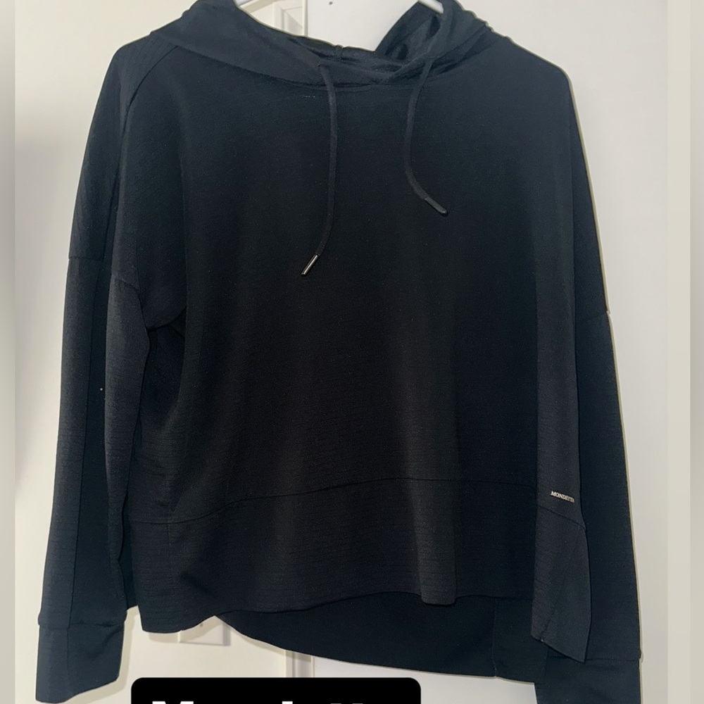 Black Women's Dri-Fit Pullover